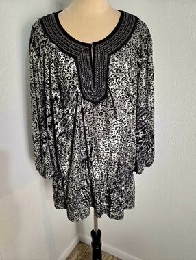 Dressbarn Black & Gray Leopard Print Blouse with Metallic Accents, Size 3X